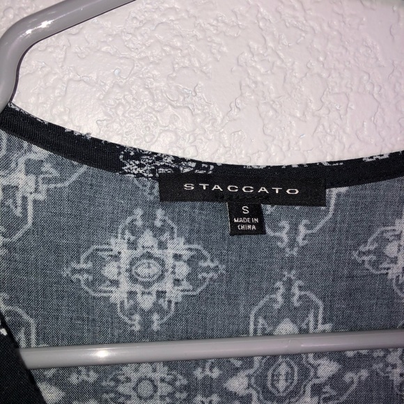 Staccato Floral Romper - Picture 7 of 7